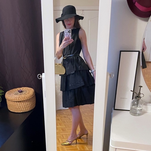 Rare 1950s Hepburn style black ruffled tier dress - Picture 4 of 12